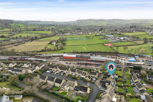 Photo 21- click for photo gallery